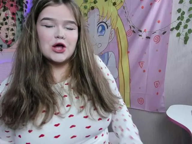 -CandyM1lky-'s Thumb Image