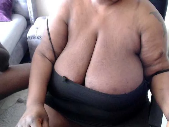 bigboobscoupls Image 6