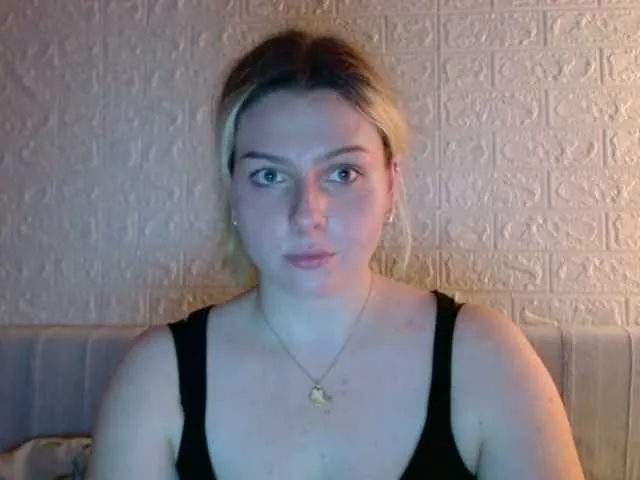 BritneyBlond Image 14