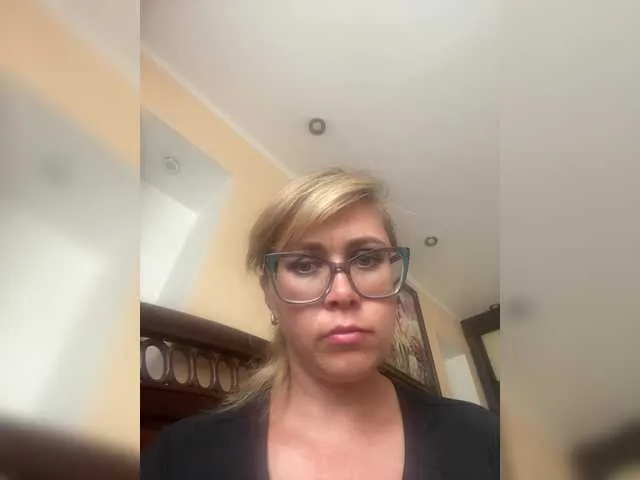 Crystal00Girl's Thumb Image