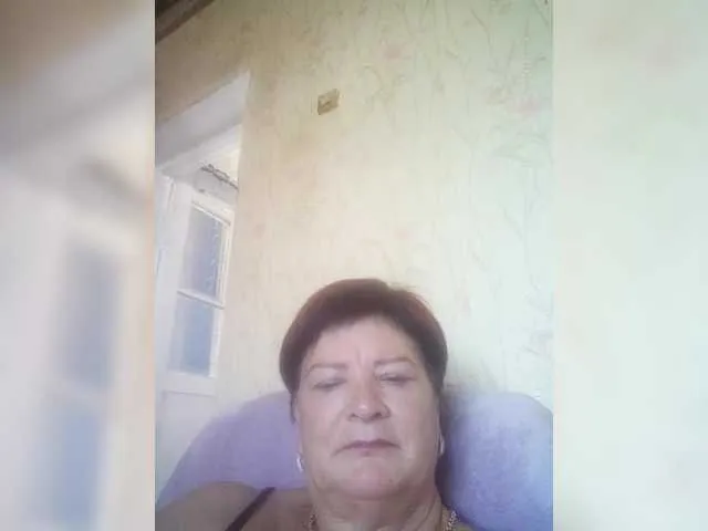 Empresswoman Image 5