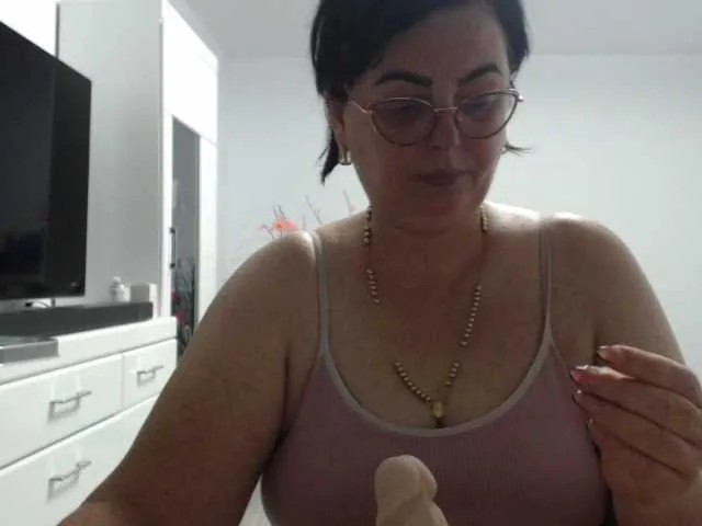 Emyllywhite Image 15