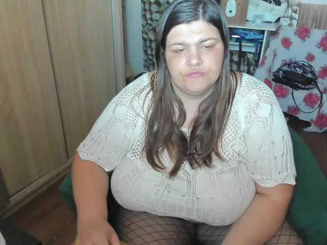 Ionysexylips69 Image 17