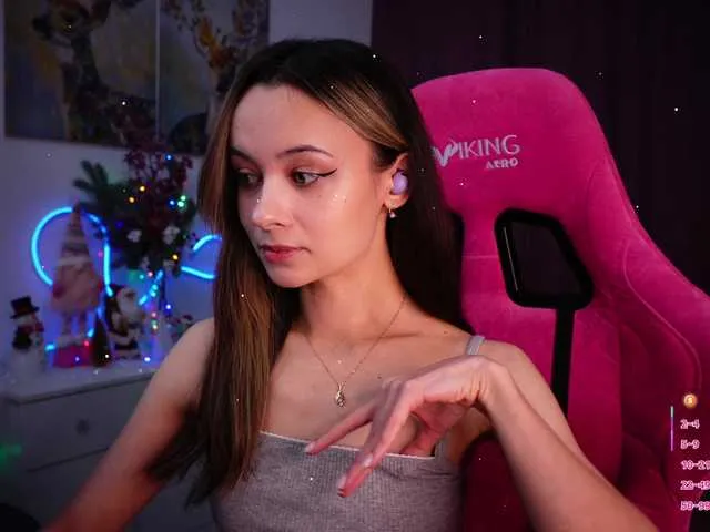 JuicyAngel's Thumb Image