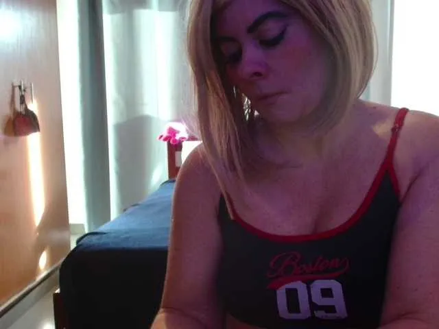 Jussara-Milf Image 7