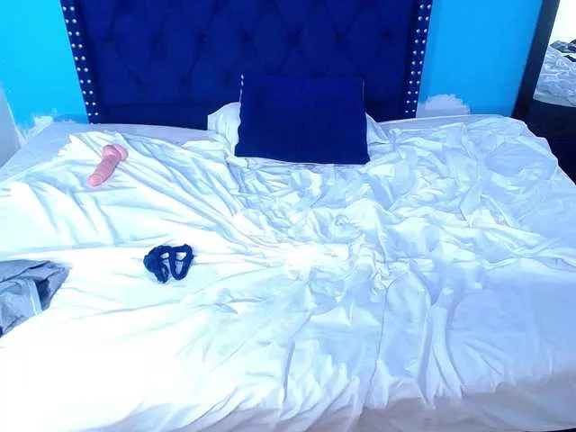 kinky-redhead18 Image 11