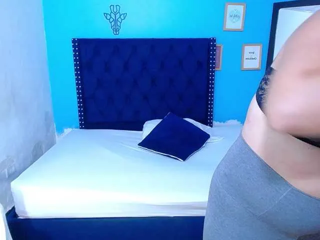 kinky-redhead18 Image 13