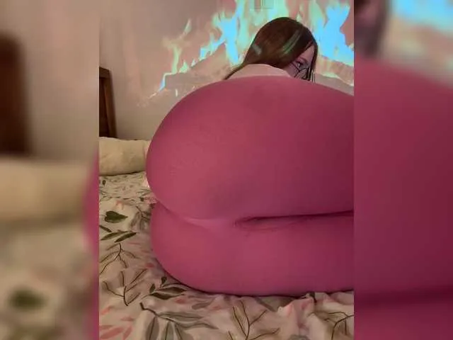 LittleDelora Image 2