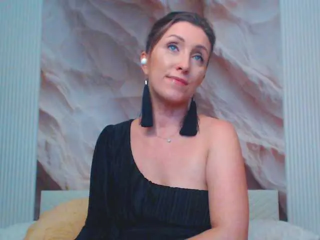 Lola-Nelson Image 17