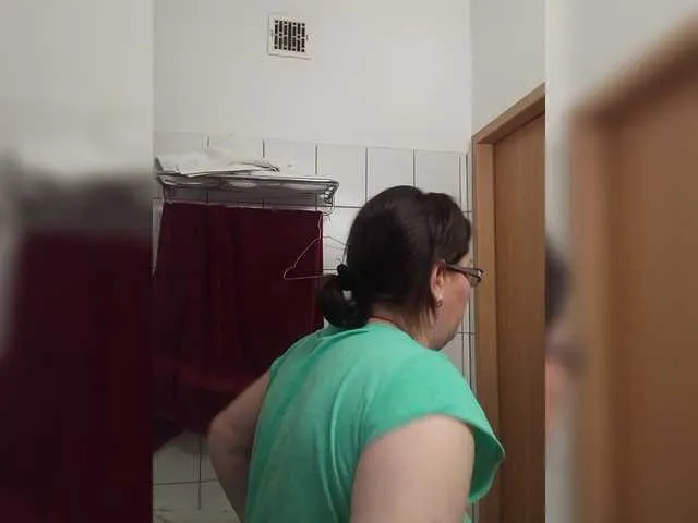 loriktwinss's Thumb Image