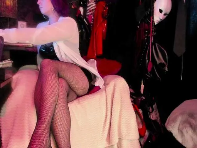 miss-asmodeus Image 6