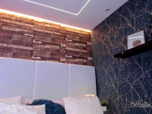 MollieBennet Image 18