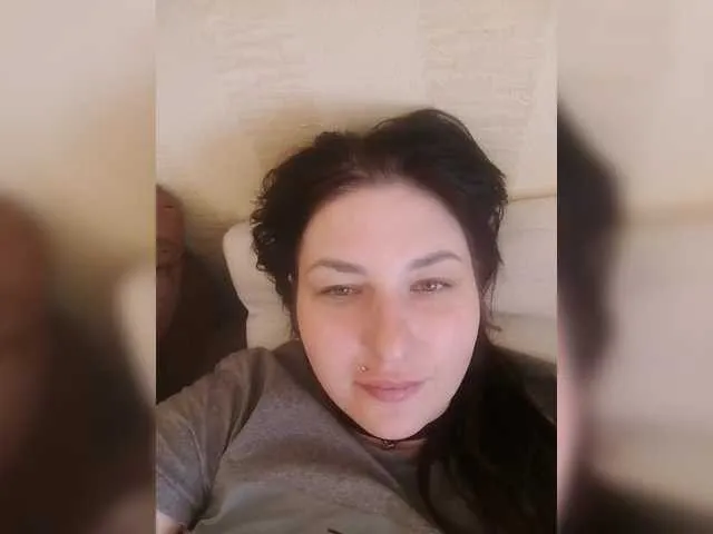 MonicaMilf's Thumb Image