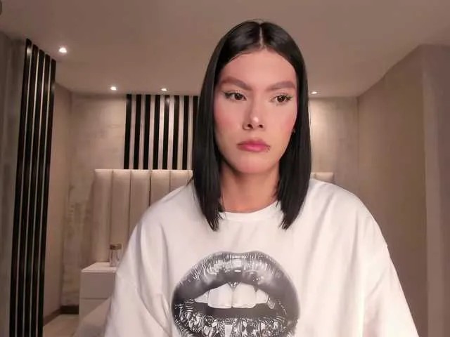 NiaSalvatore Image 13