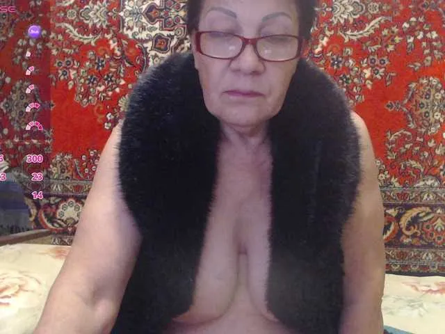 Sandra-Carina Image 16