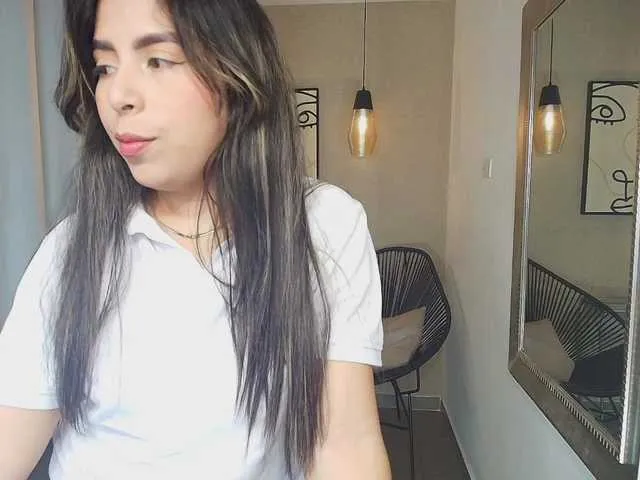 Sharlotte-Milk Image 10