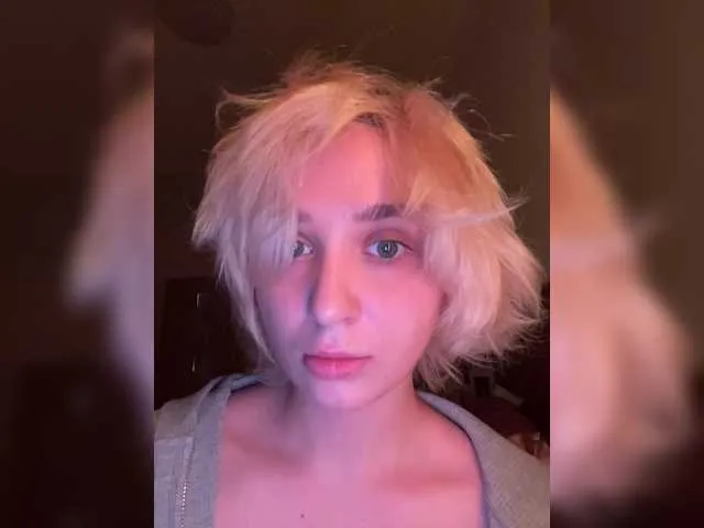 tamagotchigirl Image 13