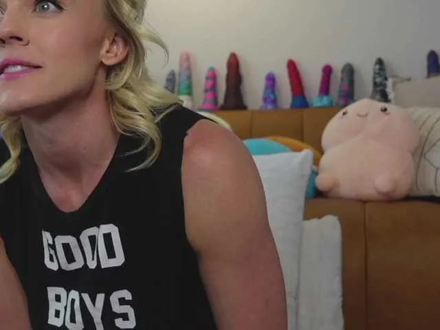 TaylorLove303's Thumb Image