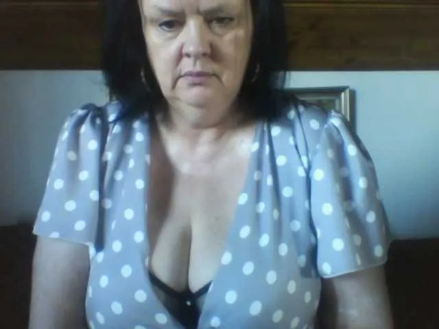 TiffanyAmore Image 10