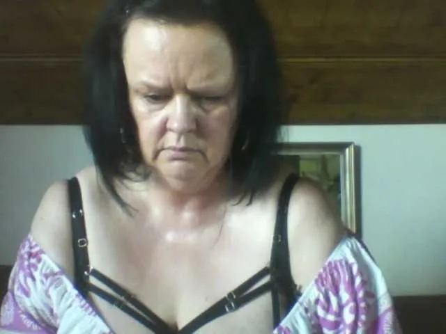 TiffanyAmore Image 11