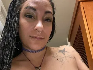 lalaqueenpin webcam stream